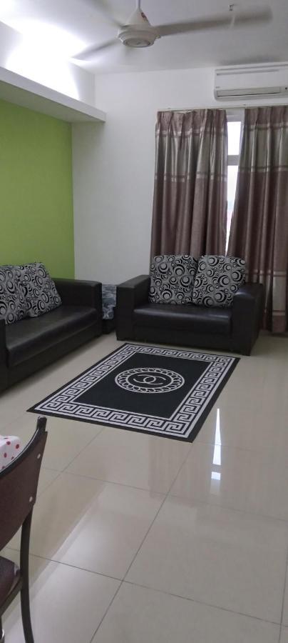 Risqi Apartment 2 Bedroom Wakaf Che Yeh Kota Bharu Exteriér fotografie